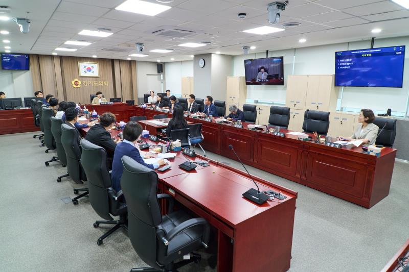 제392회 임시회 제1차 경기도교육청 예산결산특별위원회_10