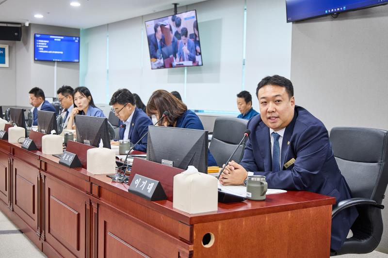 제392회 임시회 제1차 경제노동위원회