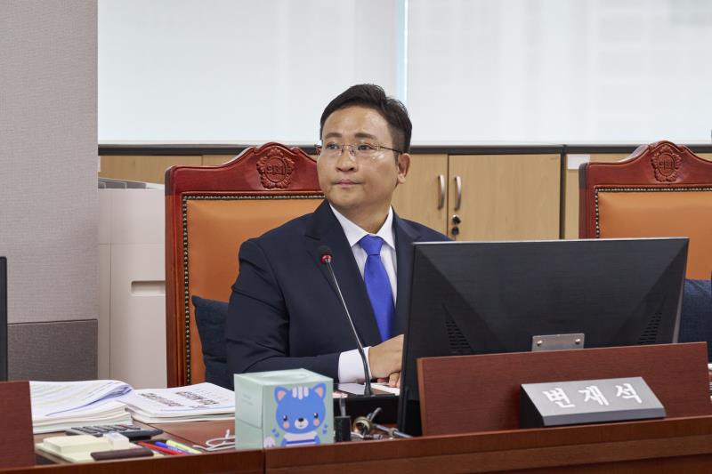 제392회 임시회 제1차 여성가족평생교육위원회_4
