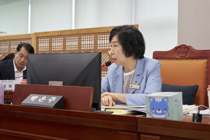 제392회 임시회 제1차 여성가족평생교육위원회_3