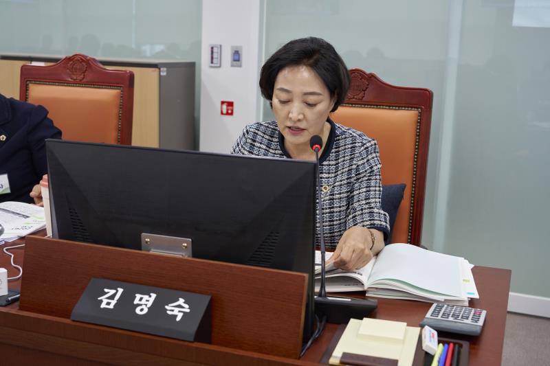 제392회 임시회 제1차 여성가족평생교육위원회_4