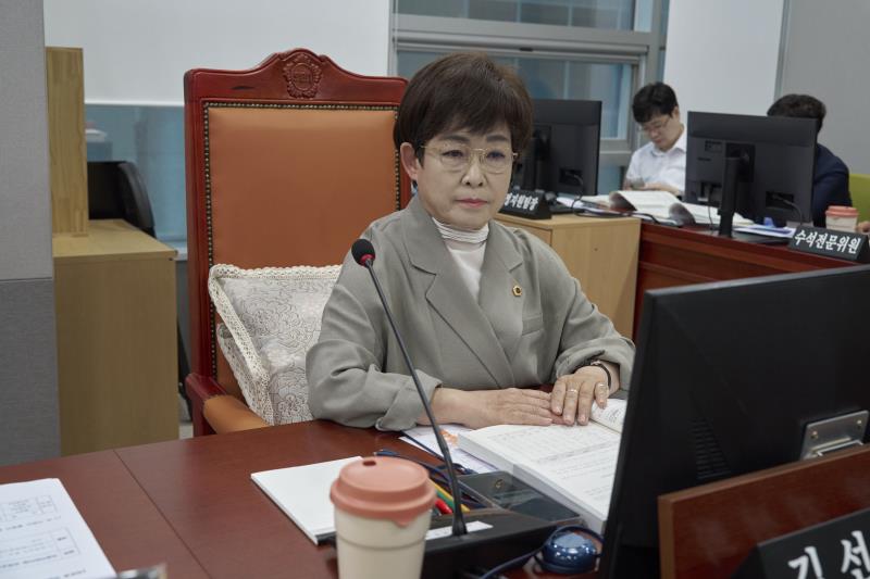 제392회 임시회 제2차 교육기획위원회_3