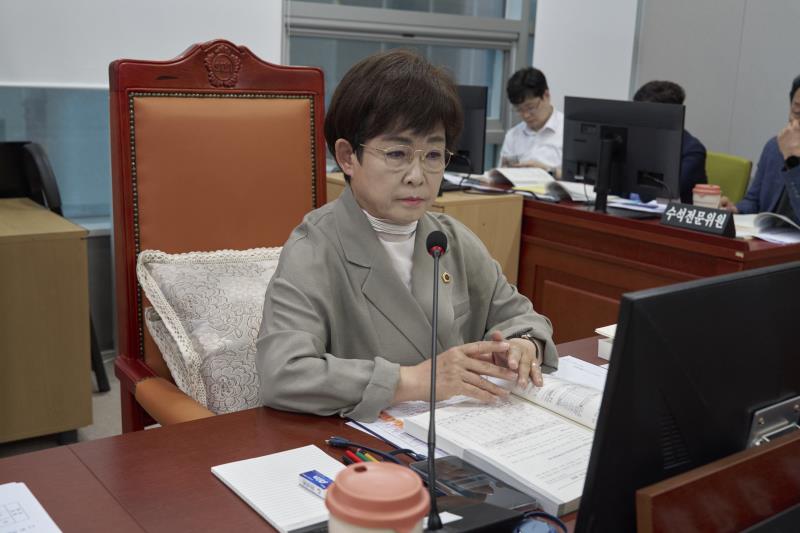제392회 임시회 제2차 교육기획위원회_4