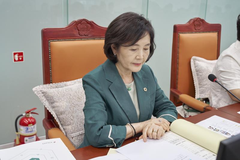 제392회 임시회 제2차 교육기획위원회_8