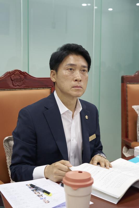 제392회 임시회 제2차 교육기획위원회_3