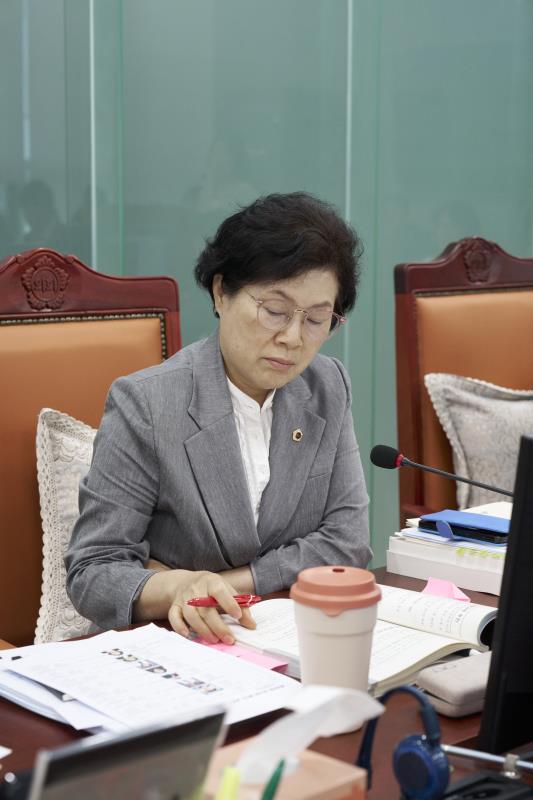 제392회 임시회 제2차 교육기획위원회_9