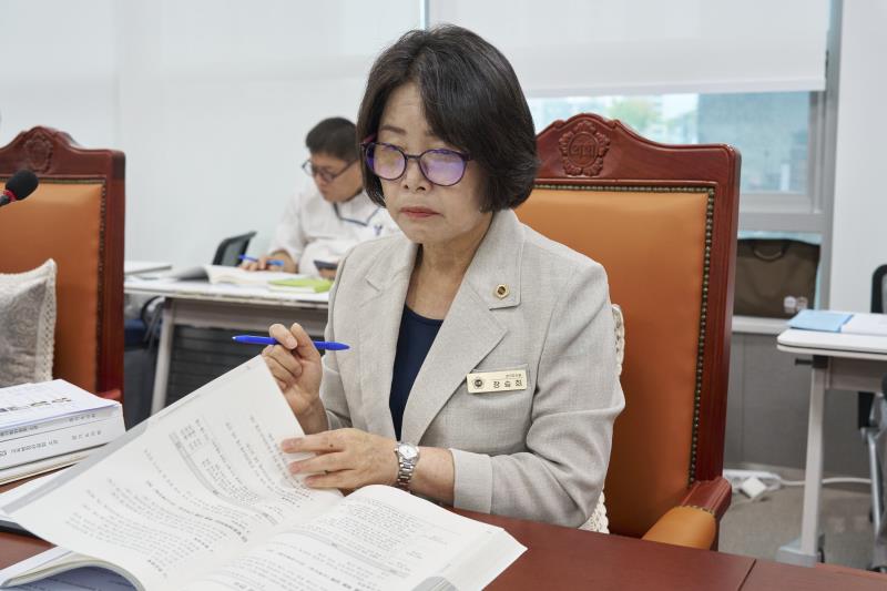 제392회 임시회 제2차 교육기획위원회_2