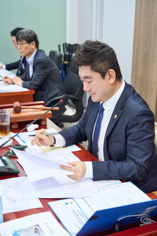 제392회 임시회 제1차 의회운영위원회_6