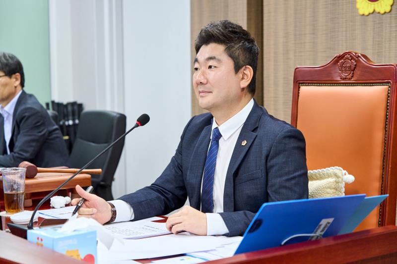 제392회 임시회 제1차 의회운영위원회_8