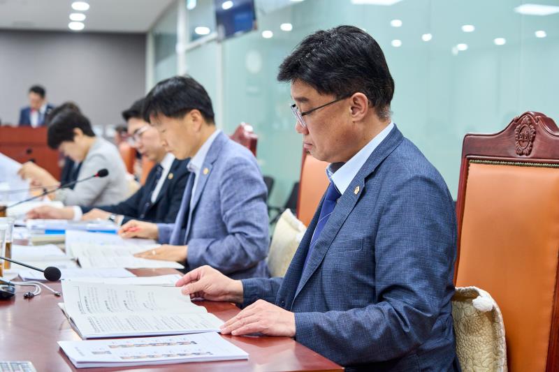 제392회 임시회 제1차 의회운영위원회_4