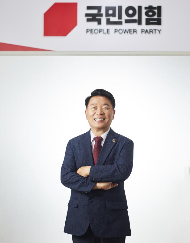 방성환 대표의원 프로필사진 촬영_4