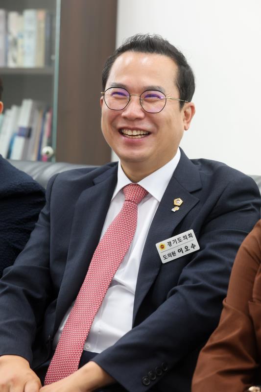 국민의힘 대표단 언론사 방문 (뉴시스)_5