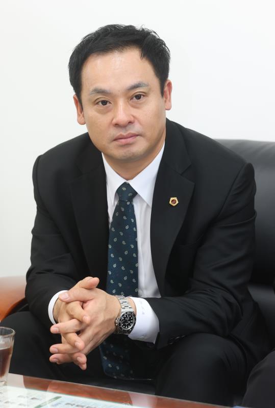 국민의힘 대표단 언론사 방문 (뉴시스)_10