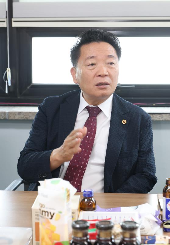 국민의힘 대표단 언론사 방문 (경인방송)_2