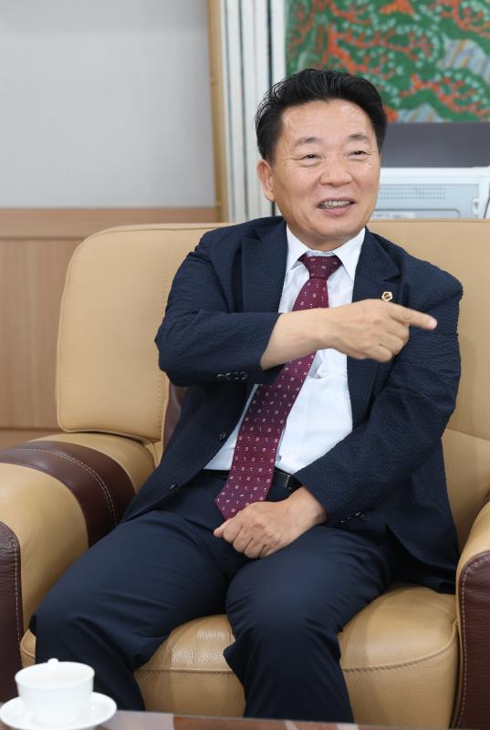 국민의힘 대표단 언론사 방문(중부일보)_7