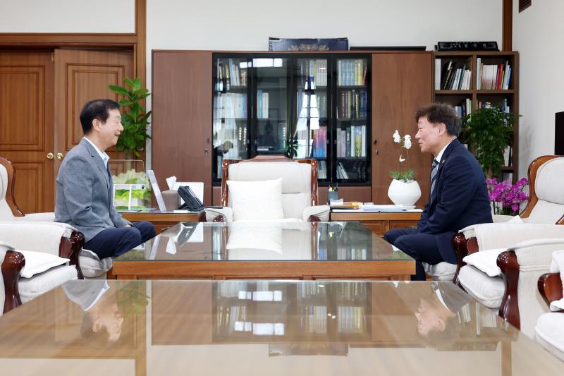 대구광역시의회 임인환 의장 면담_5