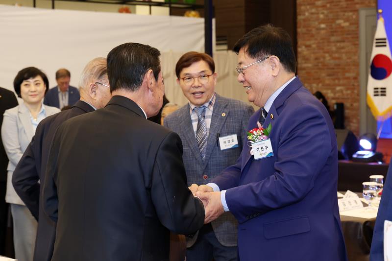 제54회 어버이날 기념식_8
