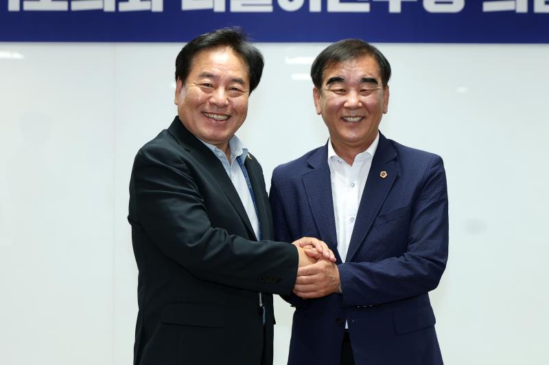 경기도의회 더불어민주당 의원총회_6