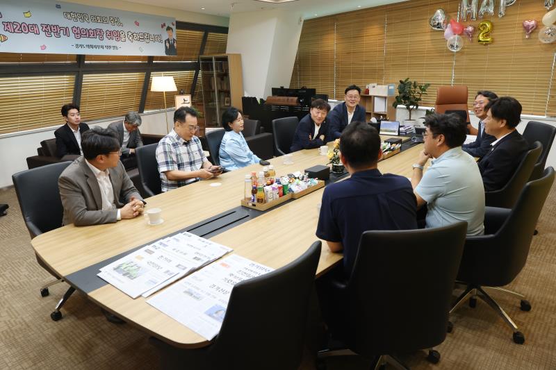 김용 더불어민주당 최고위원 후보자 접견_6