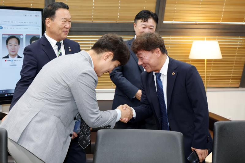성수석 이천시장 접견_3