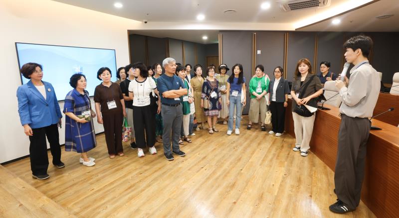 김미숙 부의장 궁내동 주민자치위원 손님 방문_5
