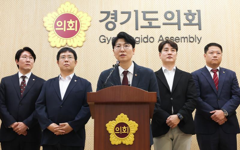국민의힘 김한슬 의원 및 기초의원 도 예산관련 기자회견_5