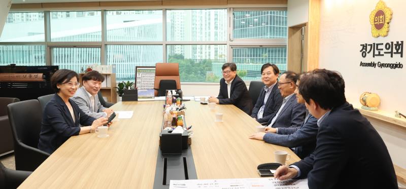 남종섭 의장 한국행정학회 접견_3