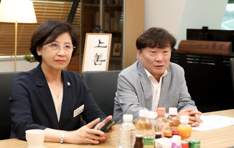 남종섭 의장 한국행정학회 접견_6
