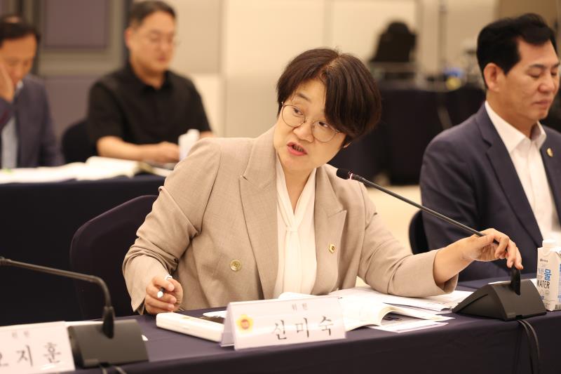 경기도의회 경기도청예산결산특별위원회 사전설명회_6
