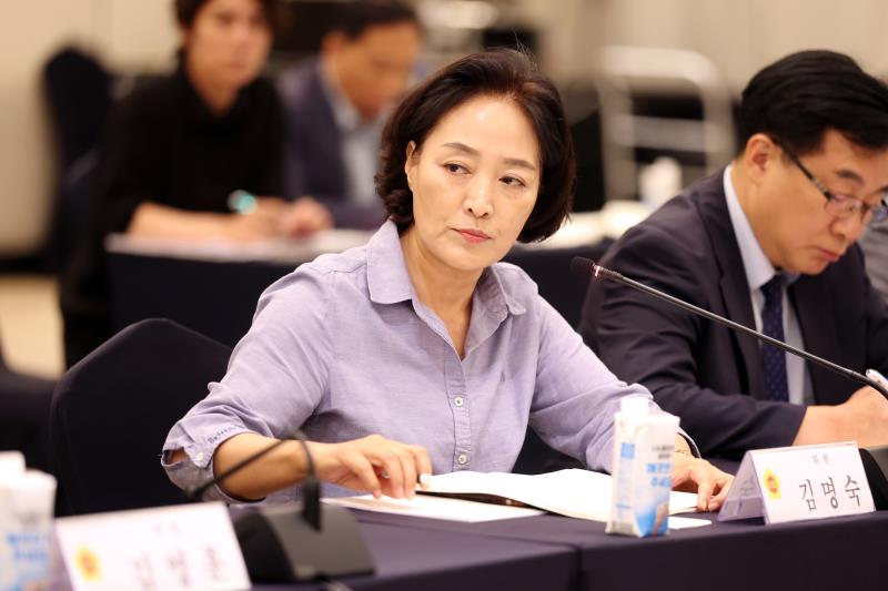 경기도의회 경기도청예산결산특별위원회 사전설명회_7
