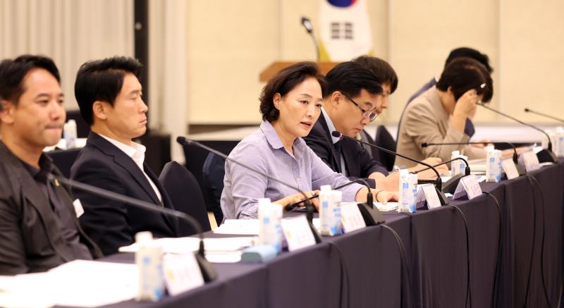 경기도의회 경기도청예산결산특별위원회 사전설명회_8