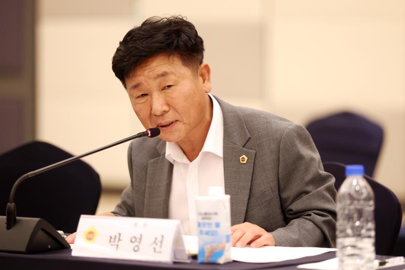 경기도의회 경기도청예산결산특별위원회 사전설명회_8