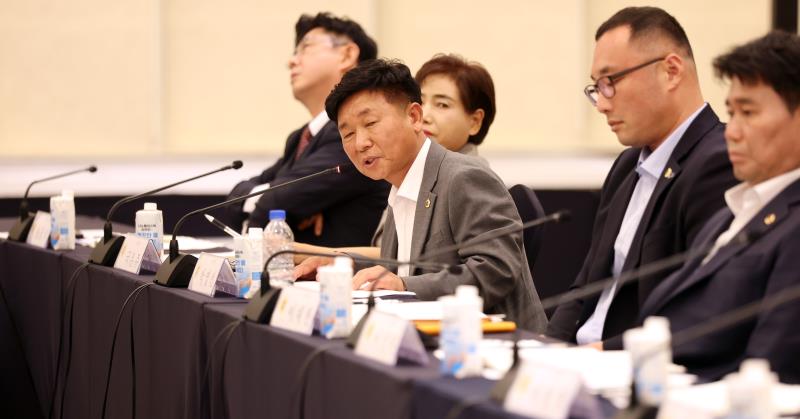 경기도의회 경기도청예산결산특별위원회 사전설명회_10