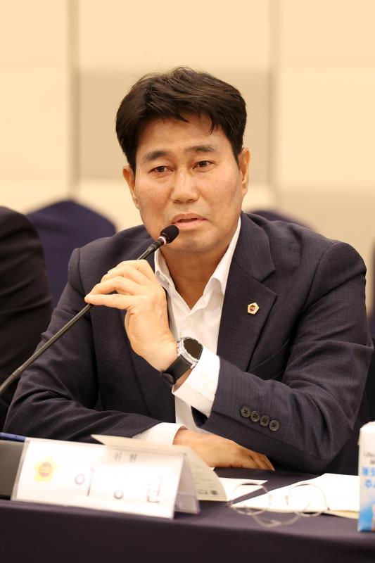 경기도의회 경기도청예산결산특별위원회 사전설명회_6