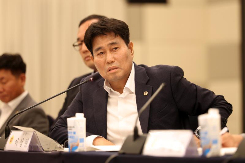 경기도의회 경기도청예산결산특별위원회 사전설명회_8
