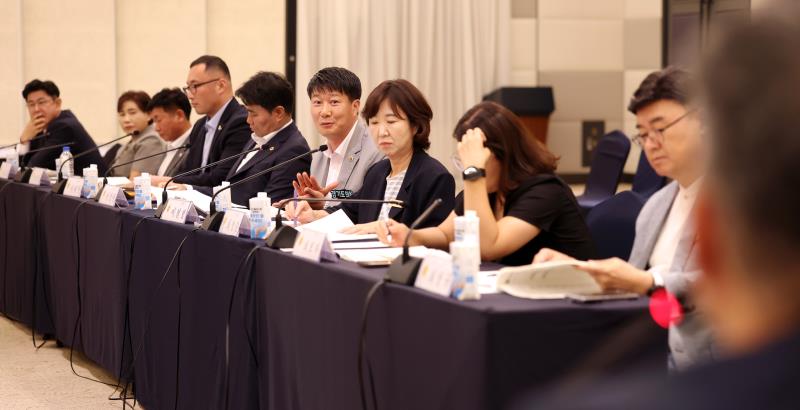 경기도의회 경기도청예산결산특별위원회 사전설명회_10