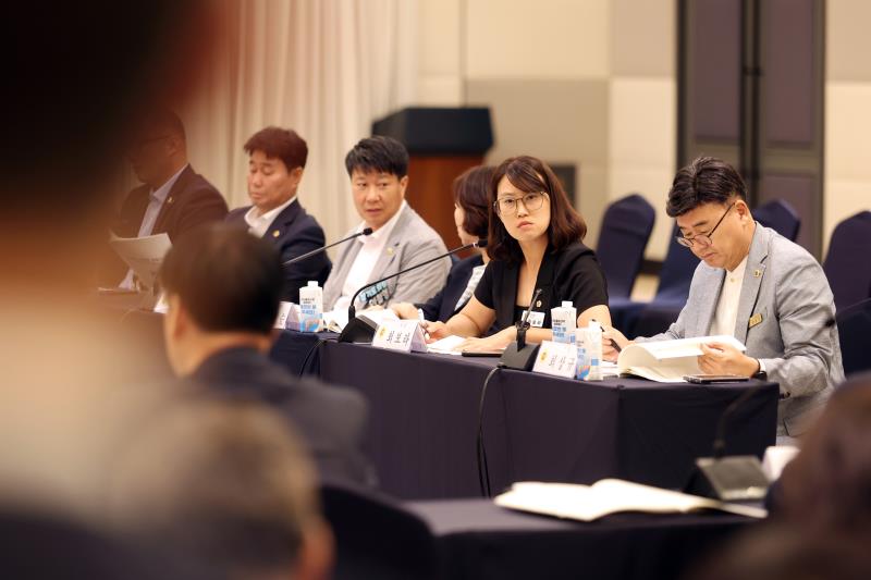 경기도의회 경기도청예산결산특별위원회 사전설명회_9
