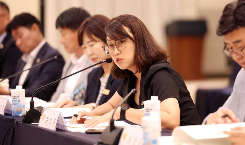 경기도의회 경기도청예산결산특별위원회 사전설명회_10