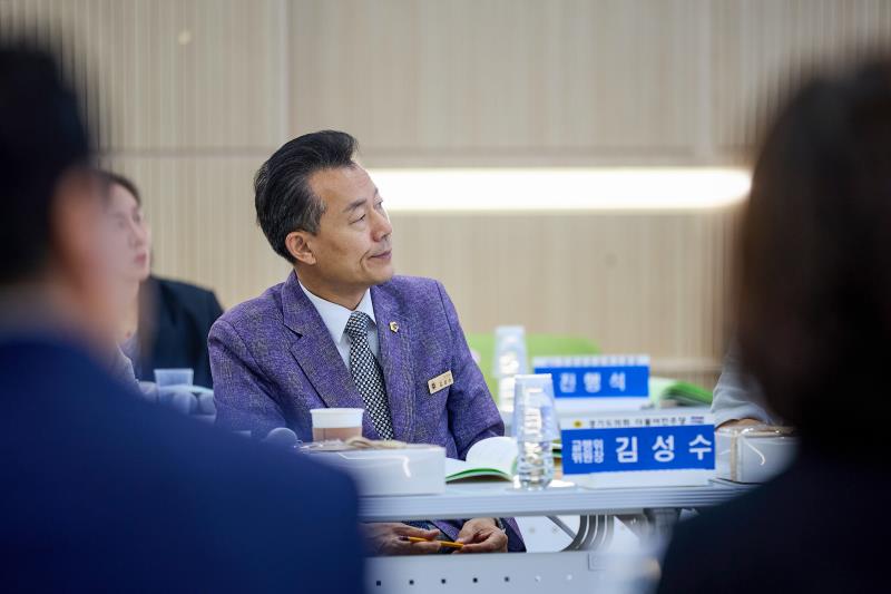 제12대 경기도의회 더불어민주당 수석대표단 교육현장 정책회의 1일차_5