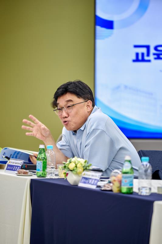 제12대 경기도의회 더불어민주당 수석대표단 교육현장 정책회의 1일차_9