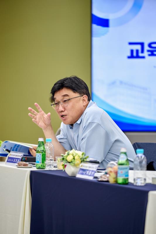 제12대 경기도의회 더불어민주당 수석대표단 교육현장 정책회의 1일차_10