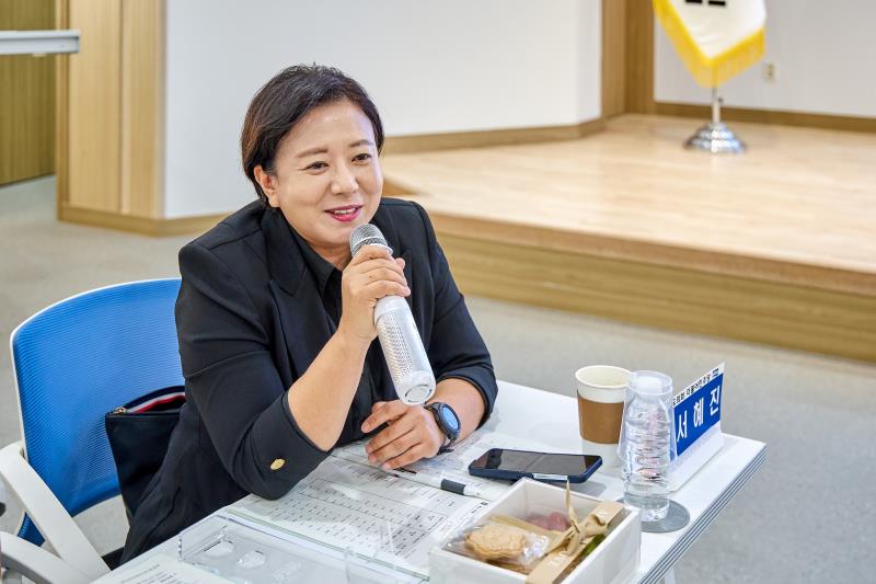 제12대 경기도의회 더불어민주당 수석대표단 교육현장 정책회의 1일차_6