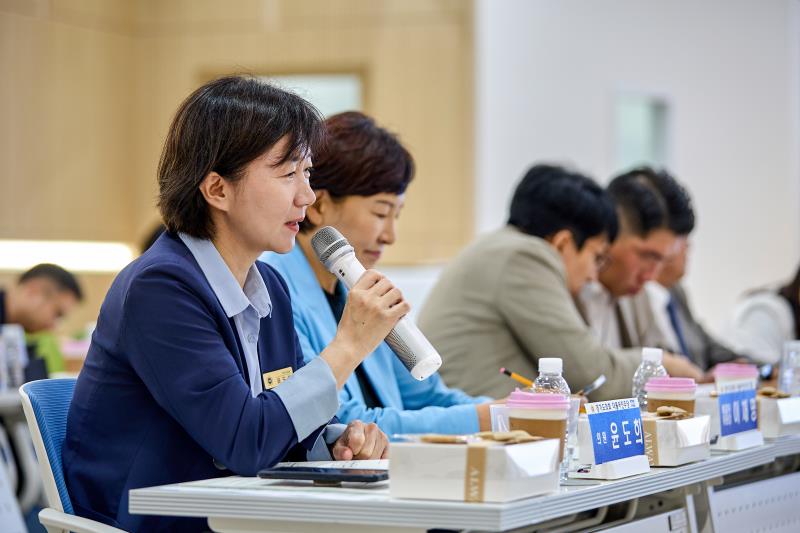 제12대 경기도의회 더불어민주당 수석대표단 교육현장 정책회의 1일차_4