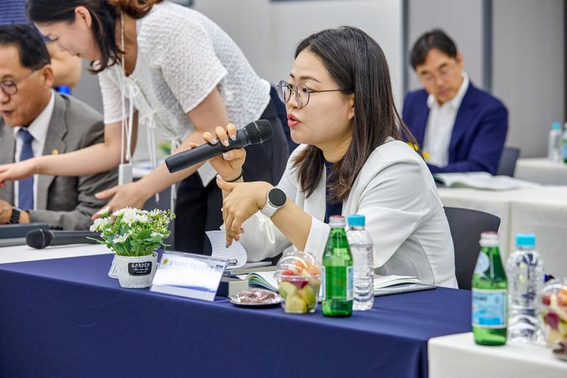 제12대 경기도의회 더불어민주당 수석대표단 교육현장 정책회의 1일차_8