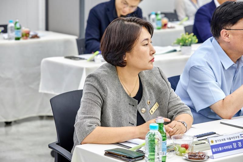 제12대 경기도의회 더불어민주당 수석대표단 교육현장 정책회의 1일차_9