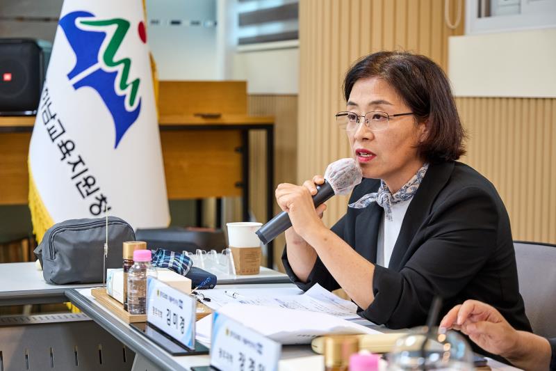 제12대 경기도의회 더불어민주당 수석대표단 교육현장 정책회의 2일차_6