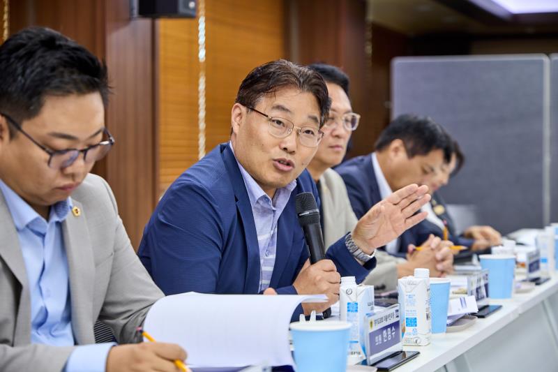 제12대 경기도의회 더불어민주당 수석대표단 교육현장 정책회의 2일차_4