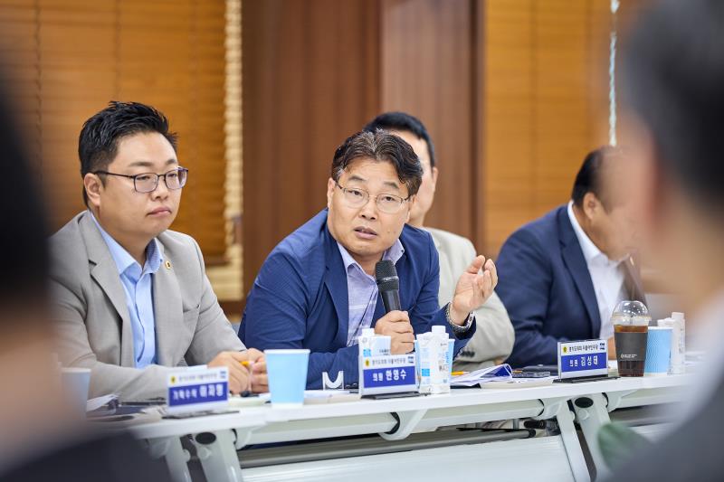 제12대 경기도의회 더불어민주당 수석대표단 교육현장 정책회의 2일차_9