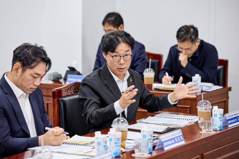 제12대 경기도의회 더불어민주당 수석대표단 교육현장 정책회의 2일차_6