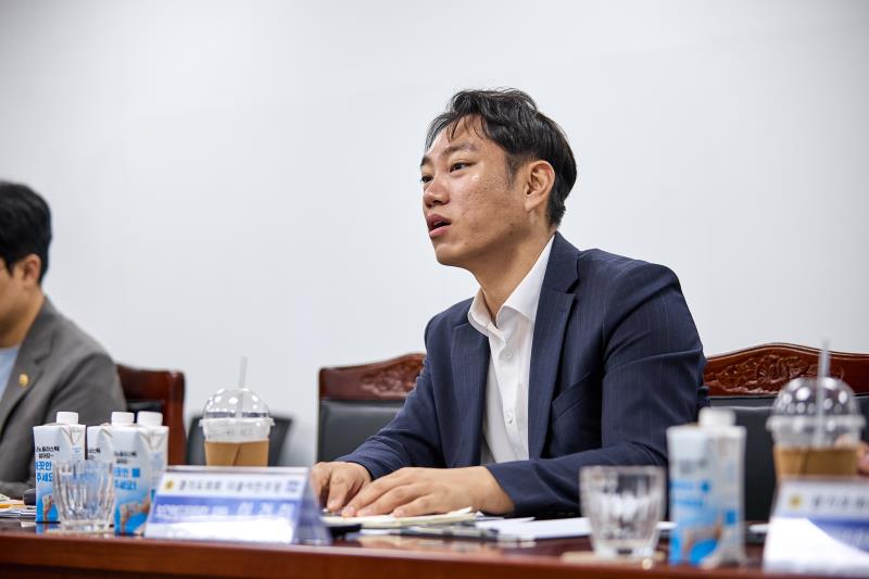 제12대 경기도의회 더불어민주당 수석대표단 교육현장 정책회의 2일차_9